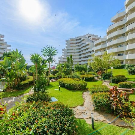 Premium Apartment In Benalbeach, Benalmadena Bagian luar foto