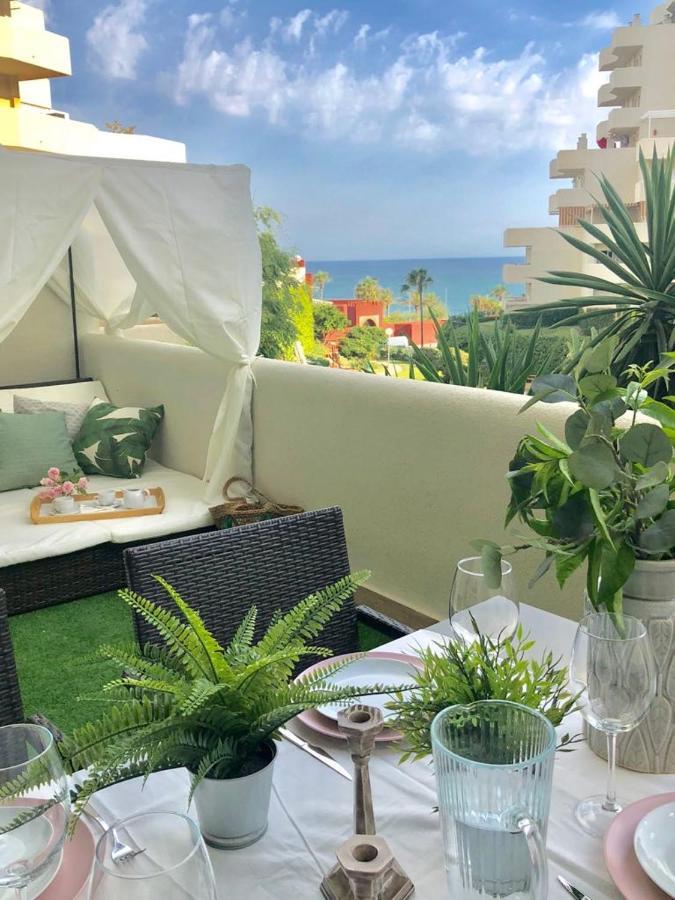 Premium Apartment In Benalbeach, Benalmadena Bagian luar foto