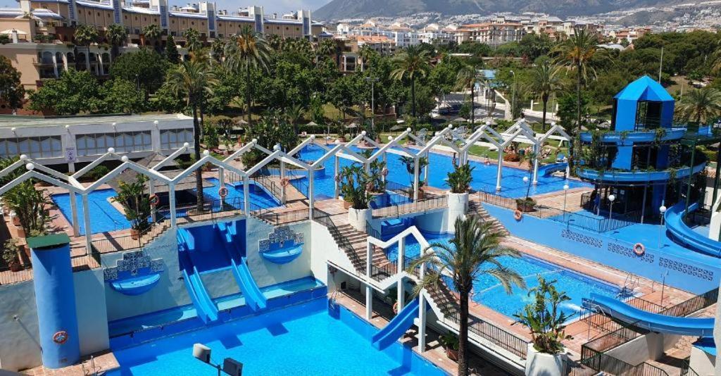 Premium Apartment In Benalbeach, Benalmadena Bagian luar foto