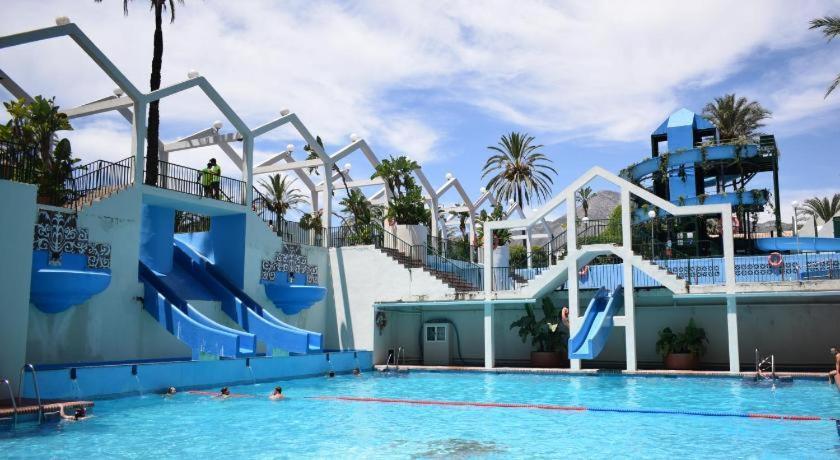 Premium Apartment In Benalbeach, Benalmadena Bagian luar foto